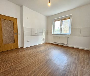 Schöne renovierte 3-Zimmer Wohnung mit Balkon - Foto 1