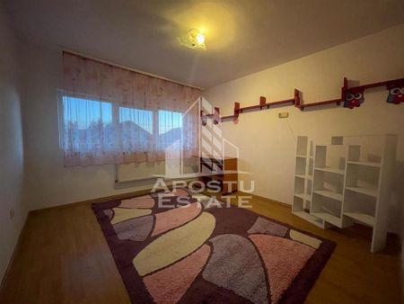 Jumatate de duplex in zona Braytim curte spatioasa - Fotografie 3