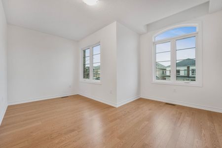 For Lease - 11 Gemini Drive, Barrie, Ontario - Photo 4