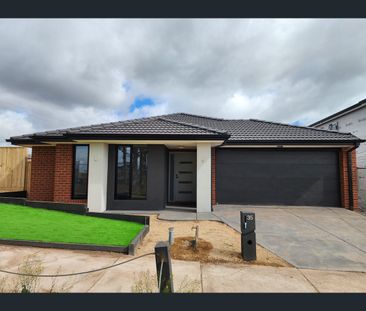 35 Speckle Cct, Sunbury, Vic 3429 - Photo 4