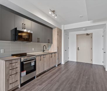 For Lease - 2075 King Road Unit# 233, King, Ontario - Photo 2