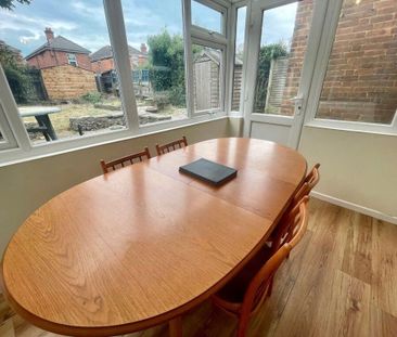 London Road, Portsmouth - Photo 4