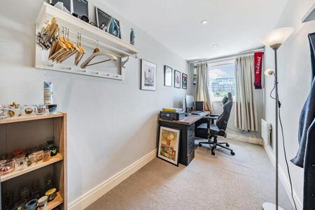 Smugglers Way, Wandsworth SW18 - Photo 5