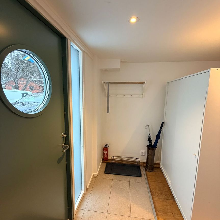 Reginavägen, Saltsjö-Duvnäs - Foto 1