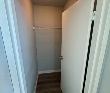 For Lease - 318 SPRUCE Street Unit# 1705, Waterloo, Ontario - Photo 6