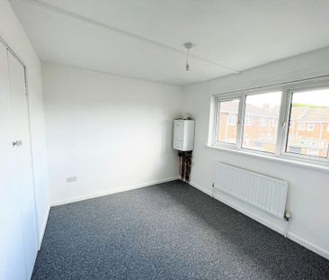 3 bed terraced house to rent in TS18 - Photo 5