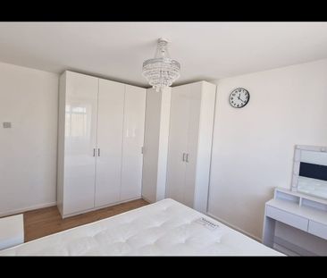Room in a Shared House, Berwyn Avenue, CV6 - Photo 4