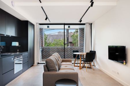 Furnished Apartment With Storage Cage - Photo 4