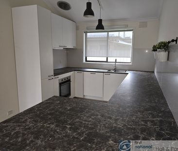 2 / 77 Langhorne Street, Dandenong - Photo 1