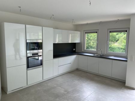 Appartement te huur - Foto 4