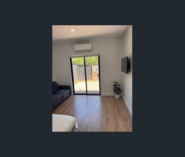 Low Maintenance living - Photo 1