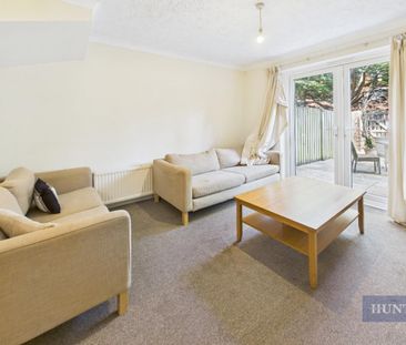 4 bedroom House To Let Total Size: 1152 SQ FT - Photo 2