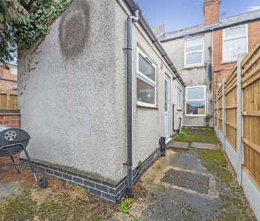 2 bedroom house to rent - Photo 2