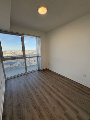 For Lease - 8 Interchange Way Unit# 2205, Vaughan, Ontario - Photo 3