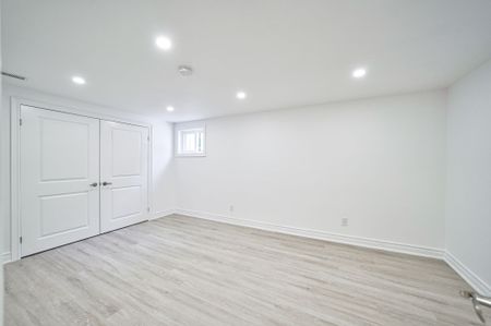 For Lease - 4395 Longmoor Drive Unit# Lower, Burlington, Ontario - Photo 3