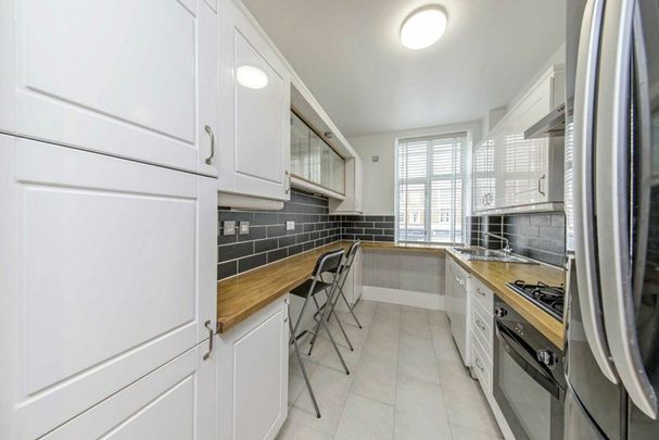 Edwardes Square, Kensington, W8 - Photo 1