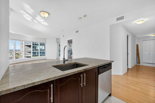 For Lease - 242 Rideau Street Unit# 1601, Lower Town - Sandy Hill, Ontario - Photo 1