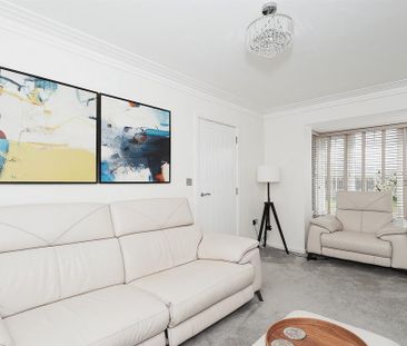 4 bedroom detached house to rent - Photo 1