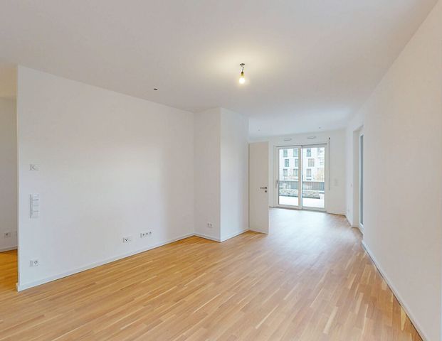 Ihr Neues Zuhause: Stilvolle 3-Zimmer-Wohnung mit Seeblick - Photo 1