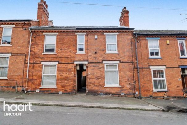3 bedroom terraced house to rent - Photo 1
