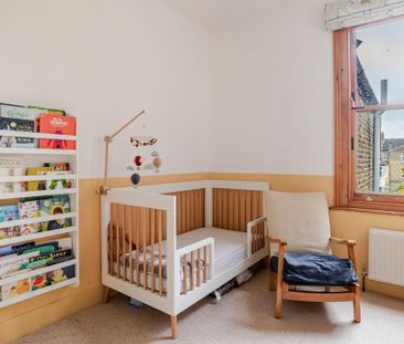 3 bedroom terraced house to rent - Photo 5