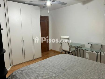 Piso en alquiler en Calle Verdiales - Photo 4