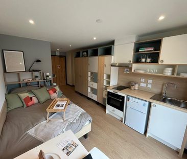 Studio to rent - Photo 2