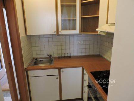 Pronájem bytu 3+kk - Photo 2
