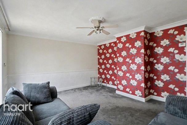 3 bedroom detached house to rent - Photo 1