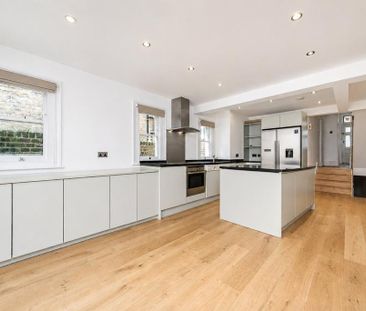 4 bedroom terraced house to rent - Photo 5