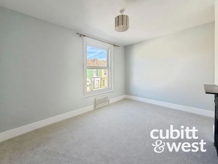 2 bedroom terraced house to rent - Photo 5