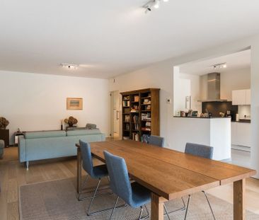 Appartement te huur in Ukkel voor € 1.750 met 2 slaapkamers - Photo 1