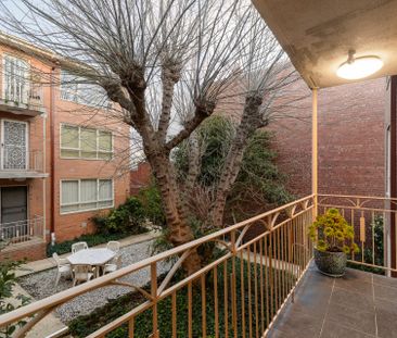 Thinking of selling? Contact our agent - Photo 4