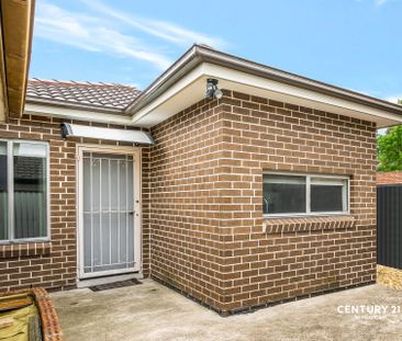 Luxurious and near New Granny Flat! - Photo 2