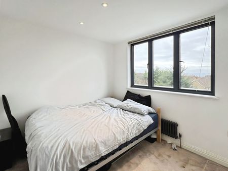 Studland Road, Ealing, W7 3QU - Photo 3