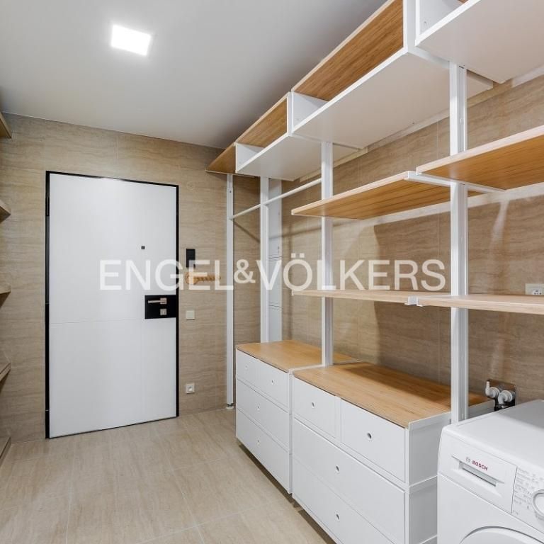 Pronájem bytu 3+kk 79 m2 - Fotografie 1