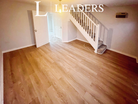 2 bedroom house to rent Byron Walk, CW5 - Photo 1