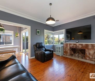 Three Bedroom Home - Photo 1