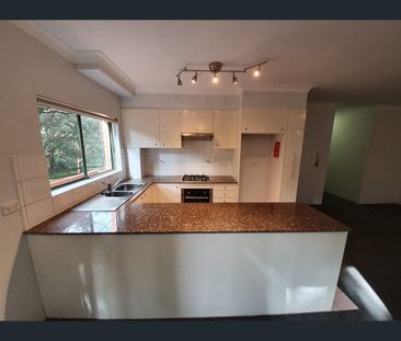 8/292-298 Burns Bay Road, Lane Cove, NSW 2066 - Photo 5