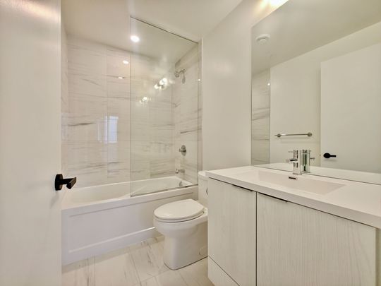 For Lease - 8 Interchange Way Unit# 4607, Vaughan, Ontario - Photo 1