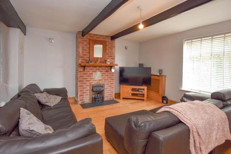 3 bedroom cottage to rent - Photo 2