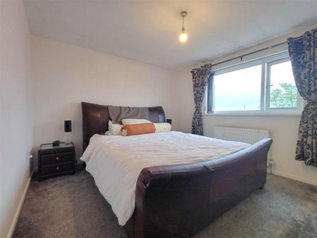 Austen Drive, Bramley, Rotherham - Photo 3