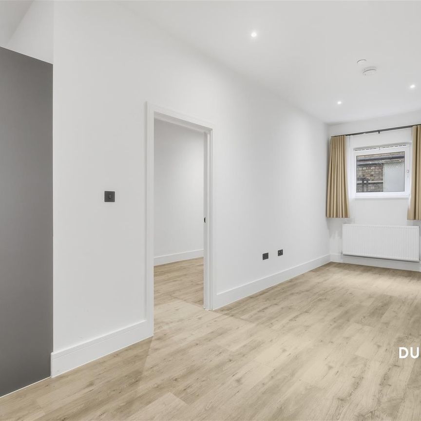 2 St. Johns Street, Colchester - Photo 1