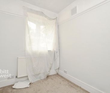 3 bedroom semi-detached villa to rent - Photo 5