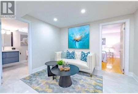 28 MARYDALE AVENUE - Photo 3