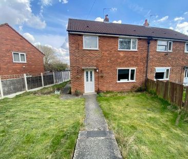 3 bedroom semi-detached house to rent - Photo 2