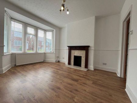 2 bedroom semi-detached house to rent - Photo 2