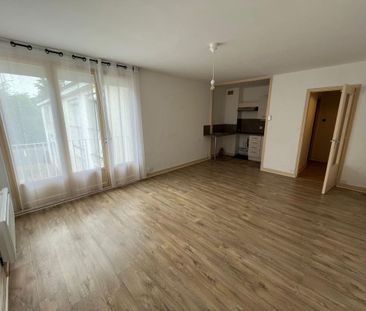 Location Appartement 1 pièce 31m² ANGERS 49100 - Photo 5