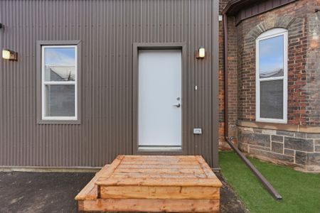 For Lease - 231 Park Street Unit# 1, Hamilton, Ontario - Photo 5