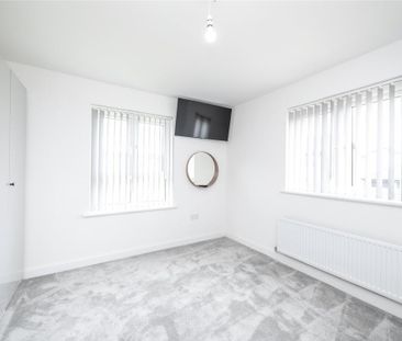 4 bedroom detached house to rent - Photo 5